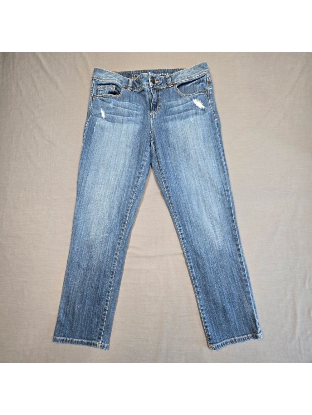 Lauren Conrad Women’s Size 8 Straight Leg Blue Jeans Distressed Denim